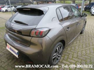 PEUGEOT 208 usata, con Autoradio