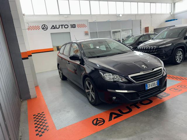PEUGEOT 308 usata, con Specchietti laterali elettrici