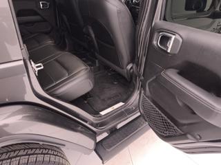 JEEP Wrangler usata, con Apple CarPlay