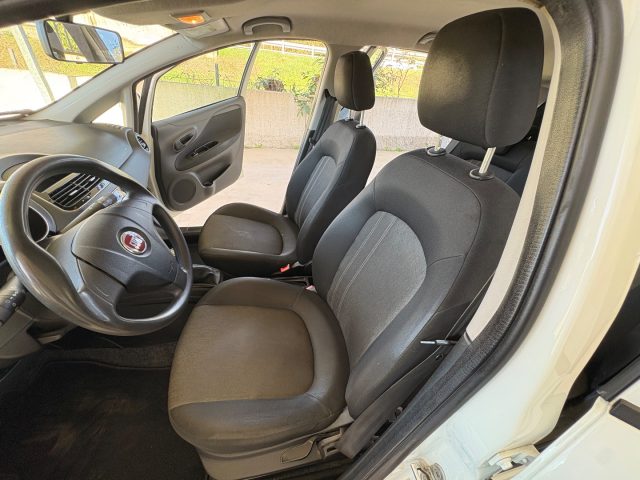 FIAT Punto usata, con Isofix