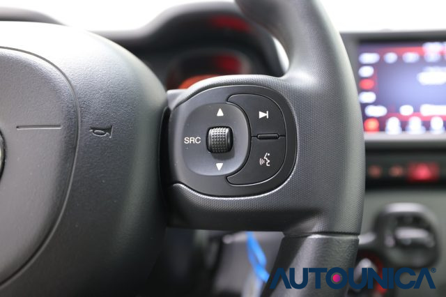 FIAT Panda Cross usata, con Touch screen