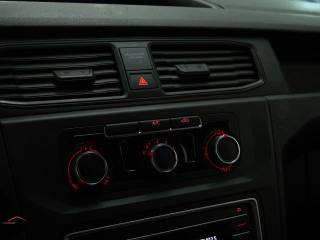 VOLKSWAGEN Caddy usata 27