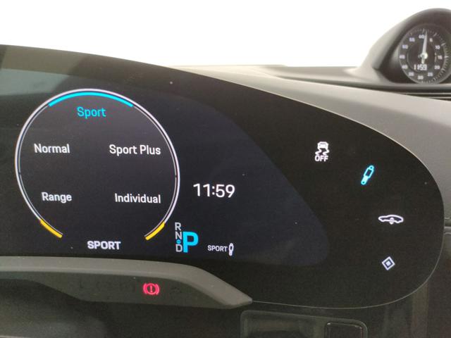 PORSCHE Taycan usata, con Sistema di navigazione