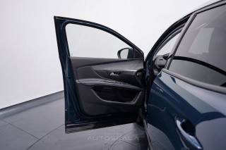 PEUGEOT 3008 usata, con Climatizzatore