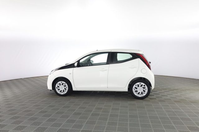 TOYOTA Aygo usata 5
