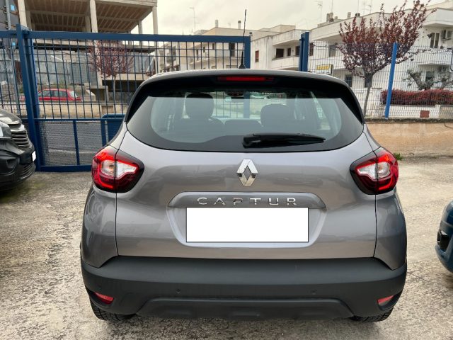 RENAULT Captur usata 9