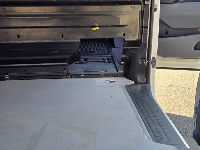 PEUGEOT Expert usata 14