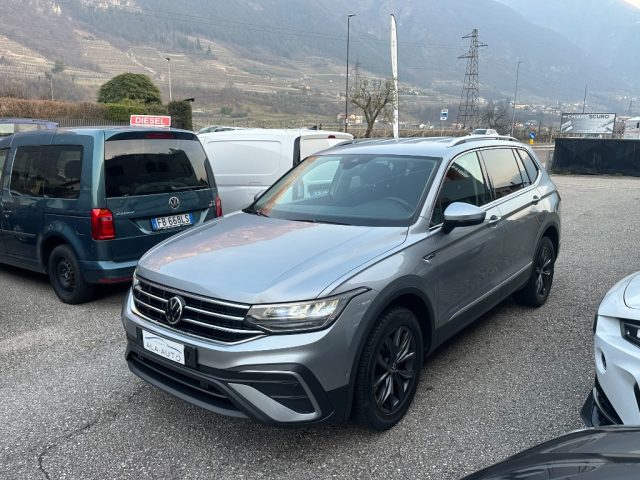 VOLKSWAGEN Tiguan Allspace usata, con Airbag