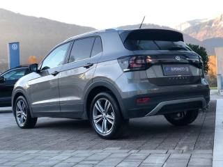 VOLKSWAGEN T-Cross usata, con Autoradio