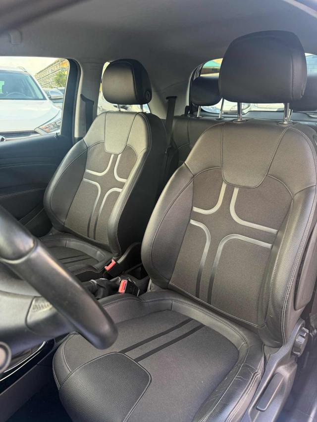 OPEL Adam usata, con Sedile posteriore sdoppiato
