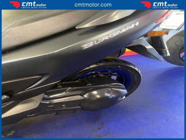 SUZUKI Burgman AN 400 usata 8