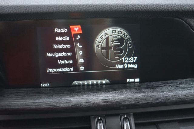 ALFA ROMEO Stelvio usata, con Fari Xenon