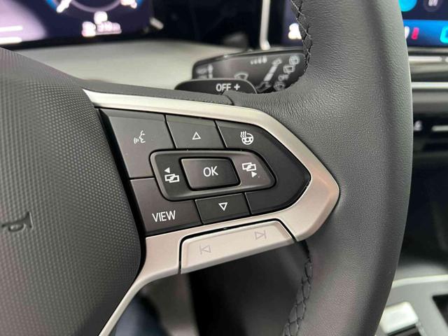 VOLKSWAGEN Golf usata, con Autoradio