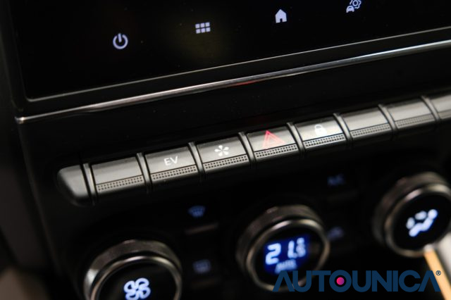 RENAULT Clio usata, con Sensori di parcheggio posteriori