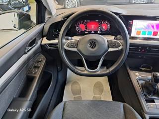 VOLKSWAGEN Golf usata, con Controllo automatico clima