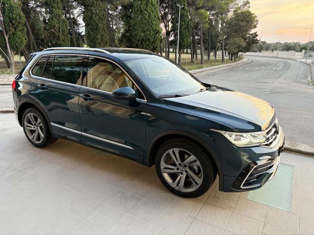 VOLKSWAGEN Tiguan usata, con Airbag laterali