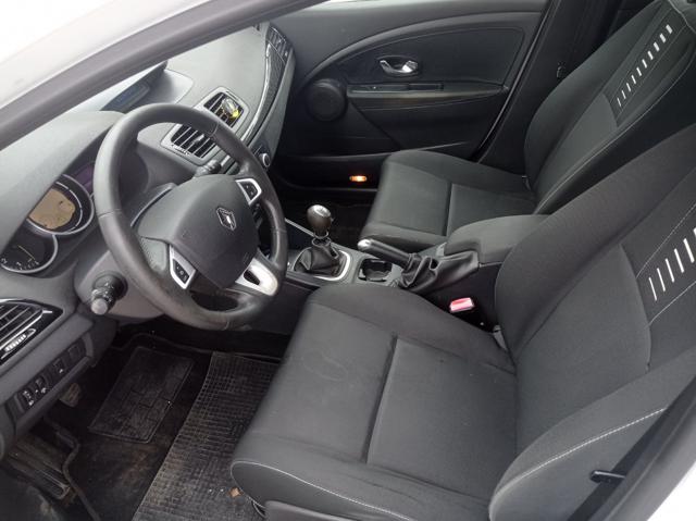 RENAULT Megane usata, con Alzacristalli elettrici