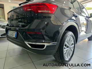 VOLKSWAGEN T-Roc usata, con Autoradio digitale