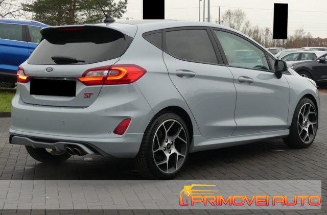 FORD Fiesta usata, con Controllo trazione