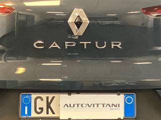 RENAULT Captur usata, con Isofix