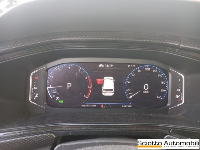 VOLKSWAGEN T-Cross usata, con ESP