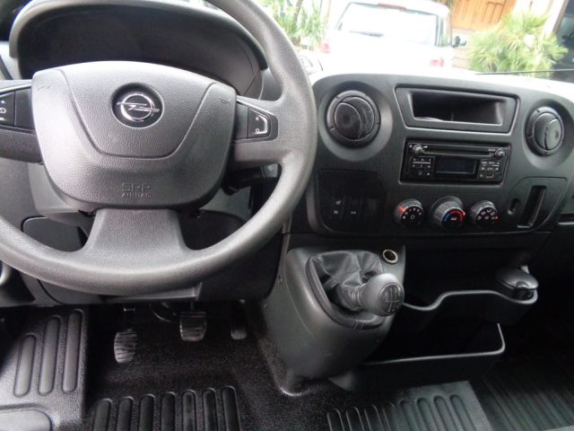OPEL Movano usata, con Climatizzatore