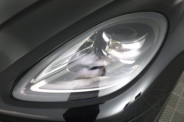 PORSCHE Macan usata 14