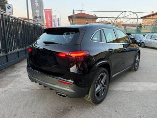 MERCEDES-BENZ GLA 180 usata, con Autoradio