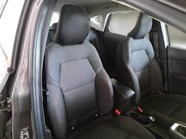 RENAULT Captur usata, con Cruise Control