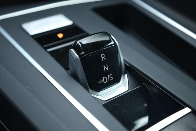 VOLKSWAGEN Golf usata, con Cerchi in lega