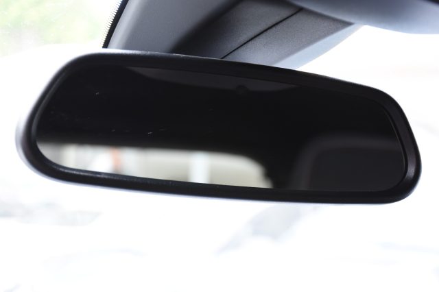 OPEL Mokka-e usata, con Specchietti laterali elettrici