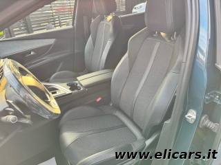 PEUGEOT 5008 usata, con Autoradio digitale