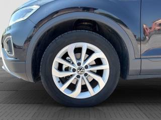 VOLKSWAGEN T-Roc usata 15