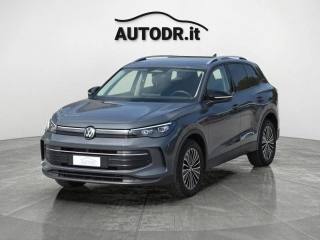 VOLKSWAGEN Tiguan usata, con Park Distance Control