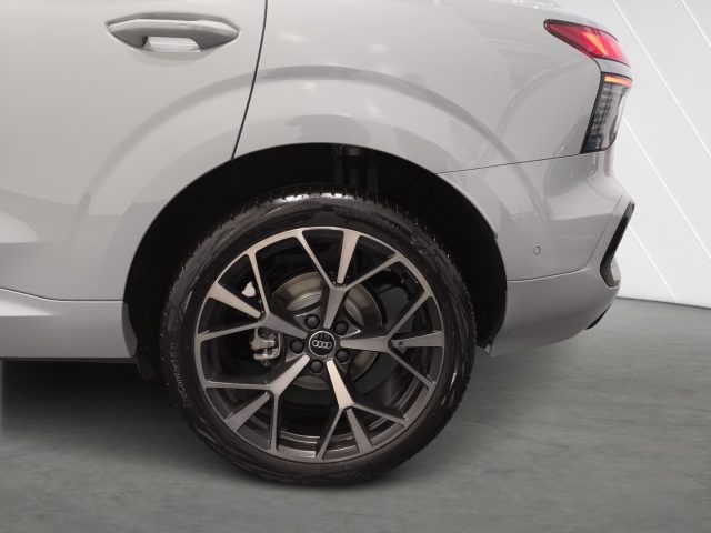 AUDI Q3 usata, con Volante multifunzione