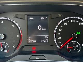 VOLKSWAGEN T-Roc usata, con Controllo automatico clima