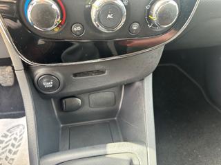 RENAULT Clio usata, con Sedile posteriore sdoppiato