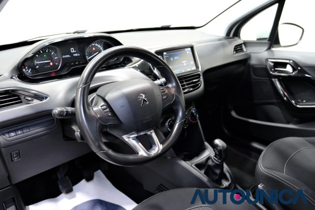 PEUGEOT 208 usata, con Alzacristalli elettrici