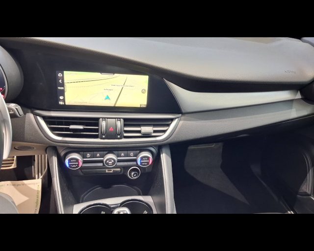 ALFA ROMEO Giulia usata, con Leve al volante