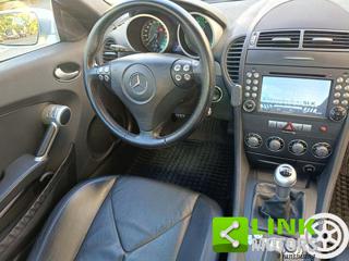 MERCEDES-BENZ SLK 200 usata, con Vivavoce