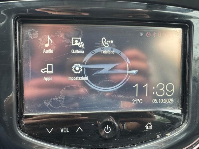 OPEL Corsa usata, con Fari Xenon