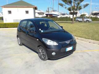HYUNDAI i10 usata 16