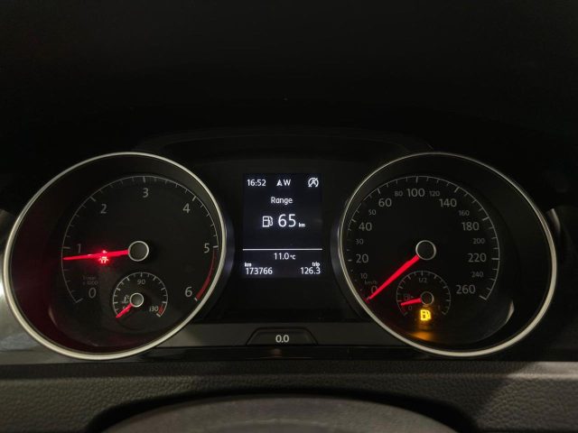 VOLKSWAGEN Golf Variant usata, con Climatizzatore