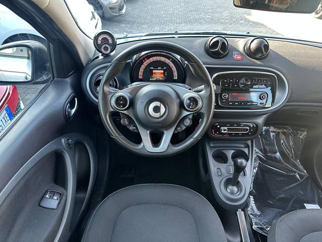 SMART ForFour usata, con USB
