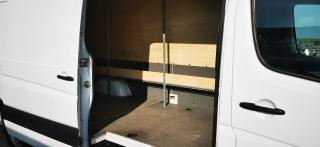 MERCEDES-BENZ Sprinter usata, con Servosterzo