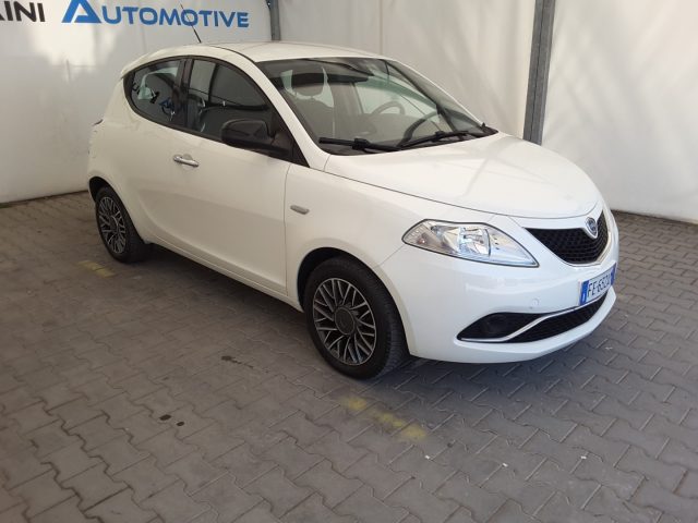 LANCIA Ypsilon usata, con Airbag