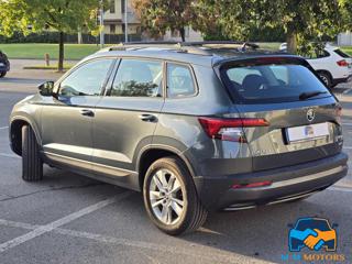 SKODA Karoq usata, con Autoradio