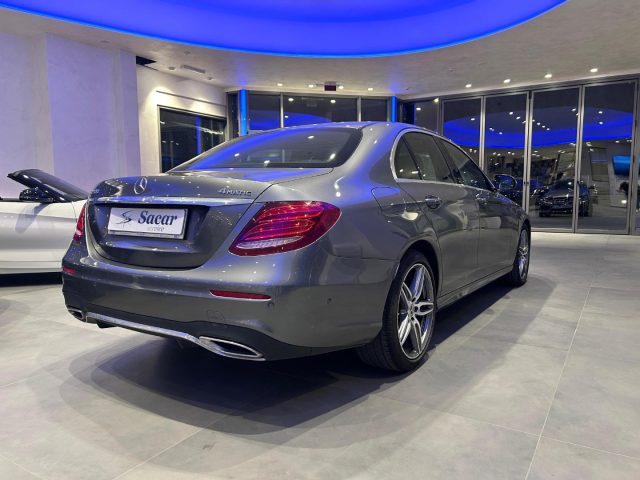 MERCEDES-BENZ E 220 usata, con Airbag Passeggero