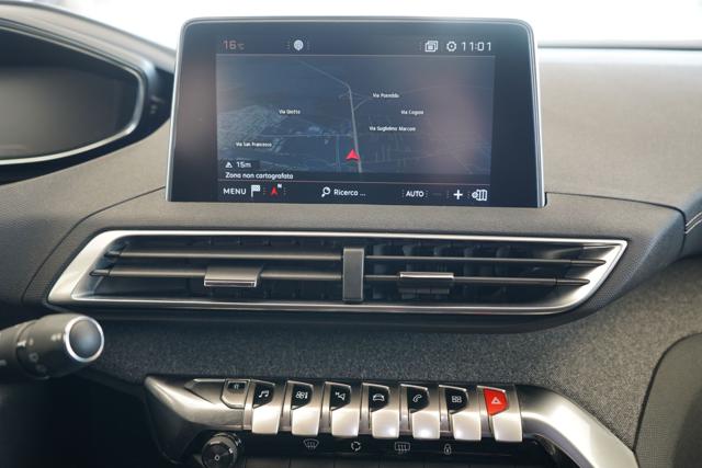 PEUGEOT 3008 usata 21