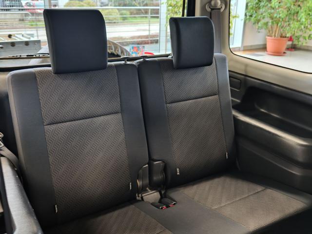 SUZUKI Jimny usata, con Servosterzo